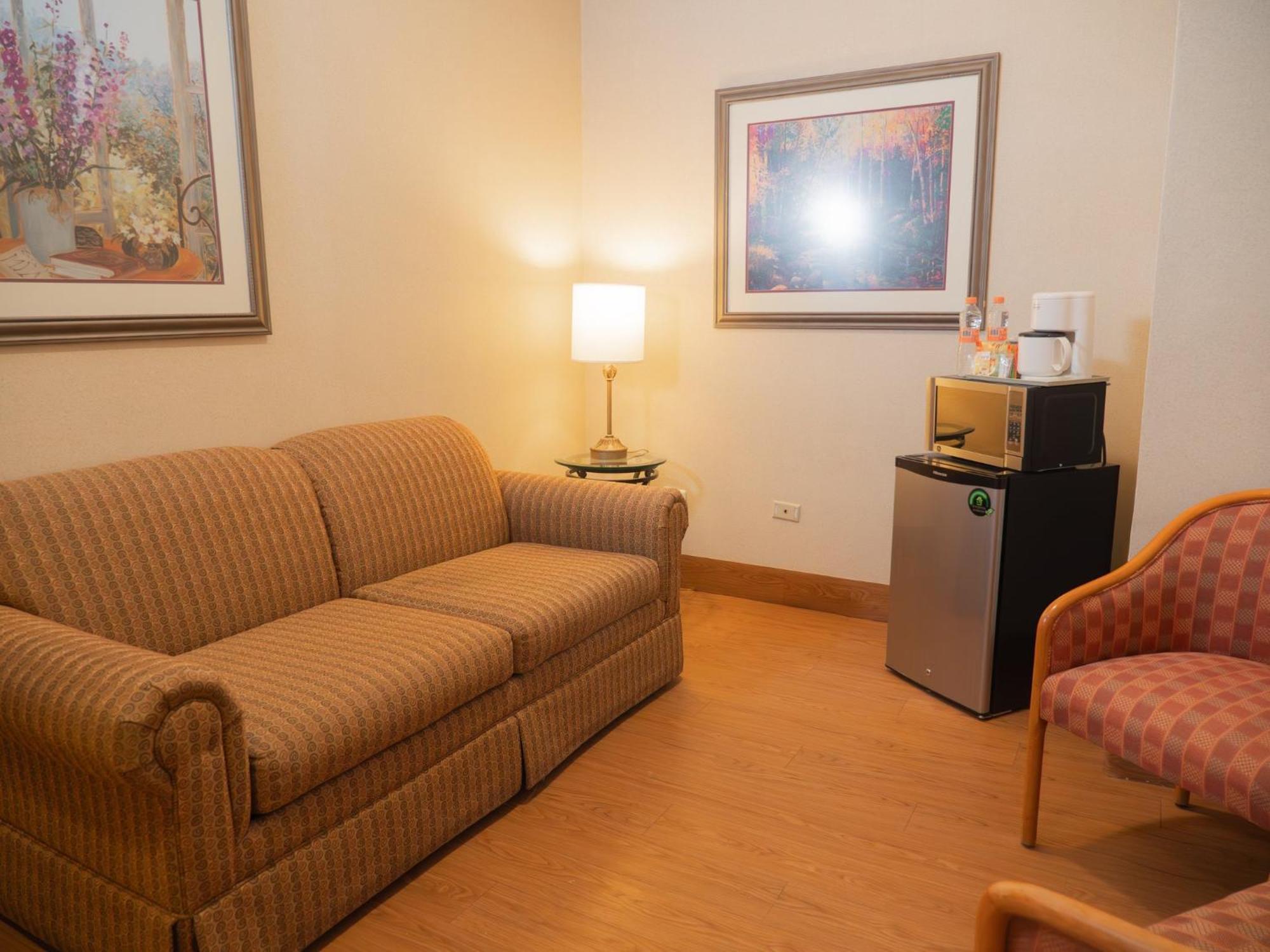Holiday Inn Express Silao-Aeropuerto Bajio By Ihg Экстерьер фото
