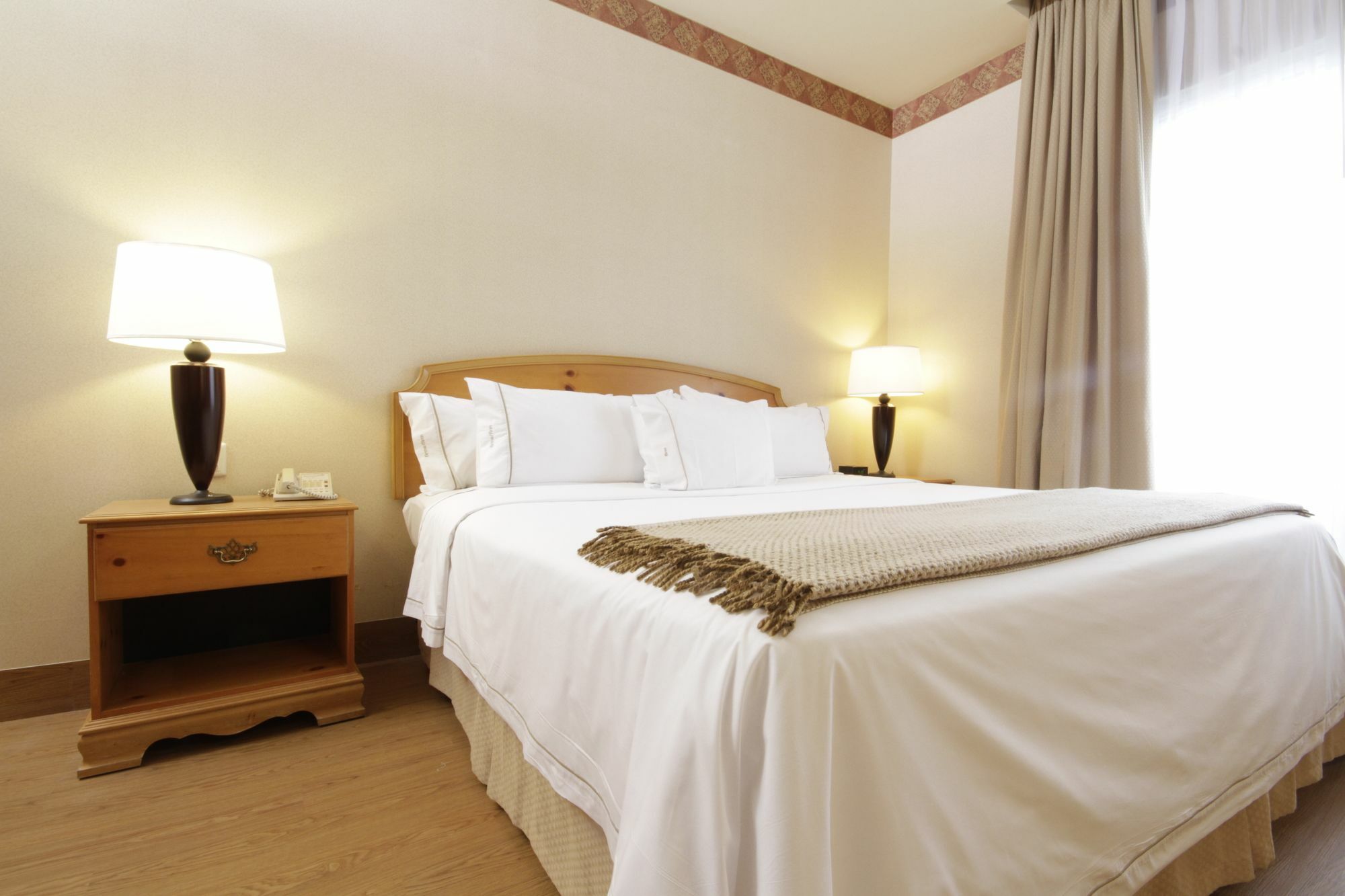 Holiday Inn Express Silao-Aeropuerto Bajio By Ihg Экстерьер фото